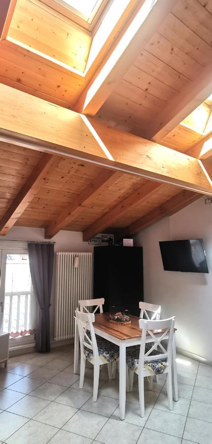 Appartamento En Mez Al Paes Dimaro Exterior foto