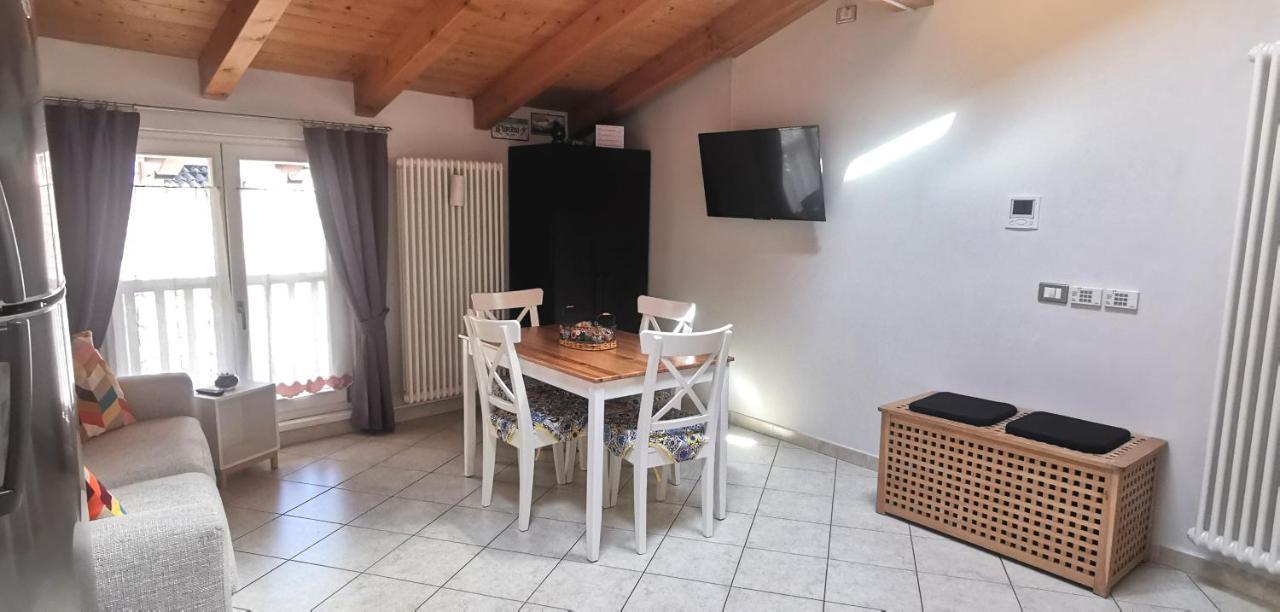Appartamento En Mez Al Paes Dimaro Exterior foto